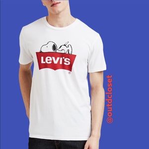 LEVI'S X PEANUTS RETRO SNOOPY BATWING LOGO T-SHIRT
